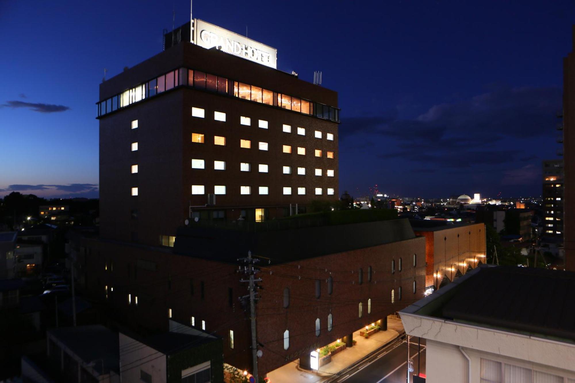 Hachinohe Grand Hotel Exterior photo